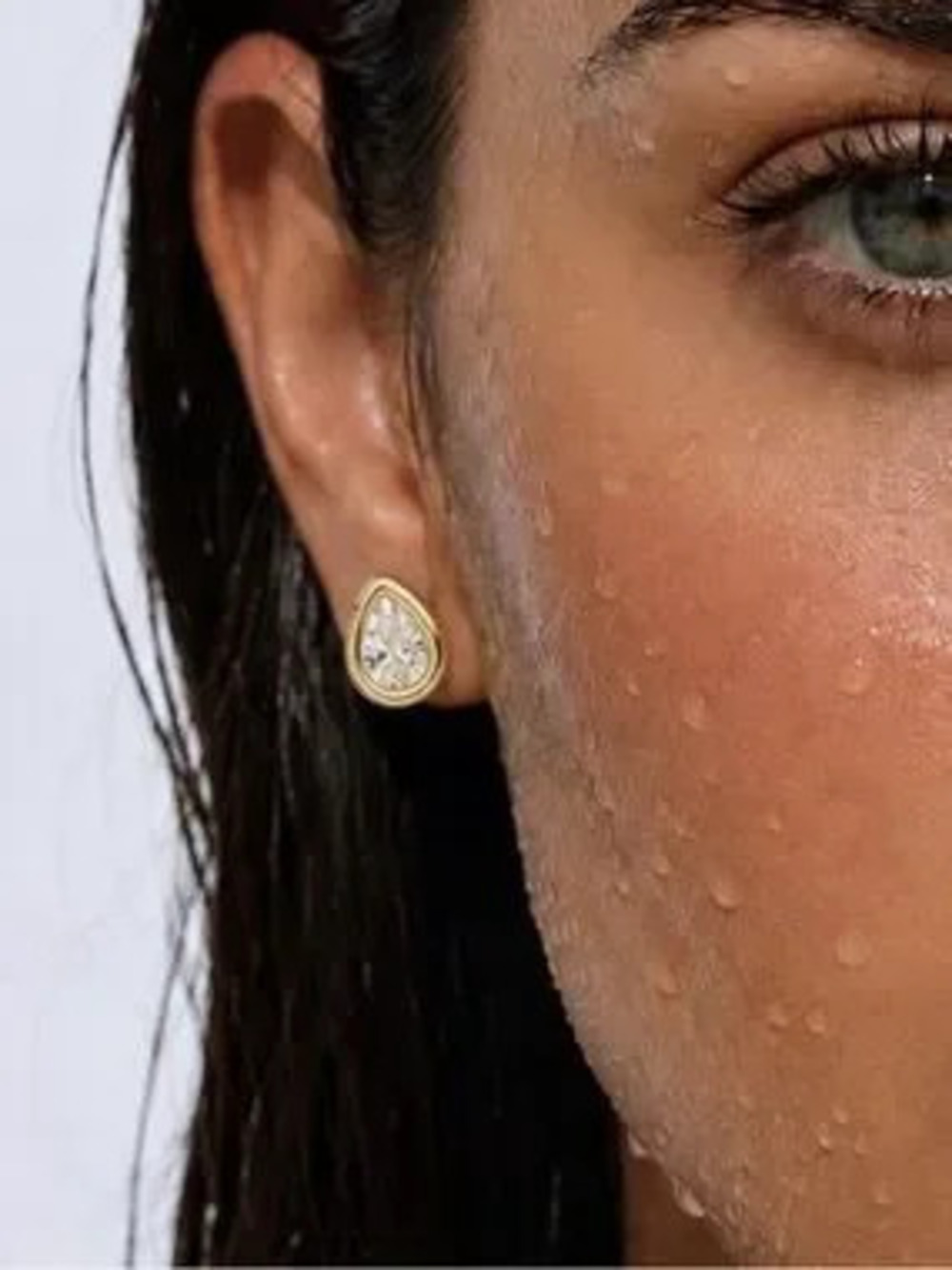 Gold Pear CZ Stud Earrings (4527)